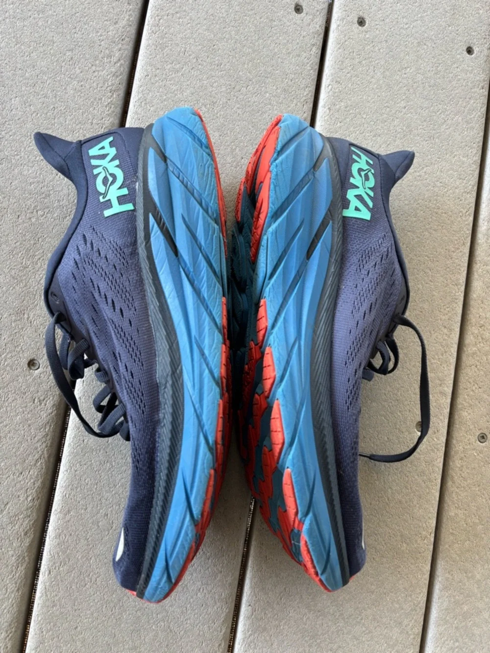 Hoka Clifton 8 Running Shoes in Navy with Teal Logo - Picture 8 of 10